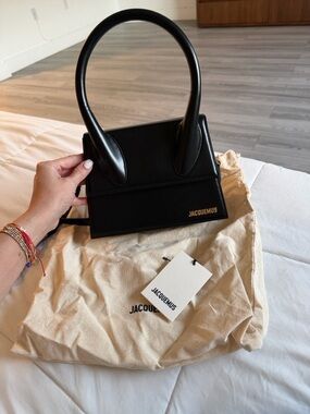Jacquemus Top-Handle Bag in Black